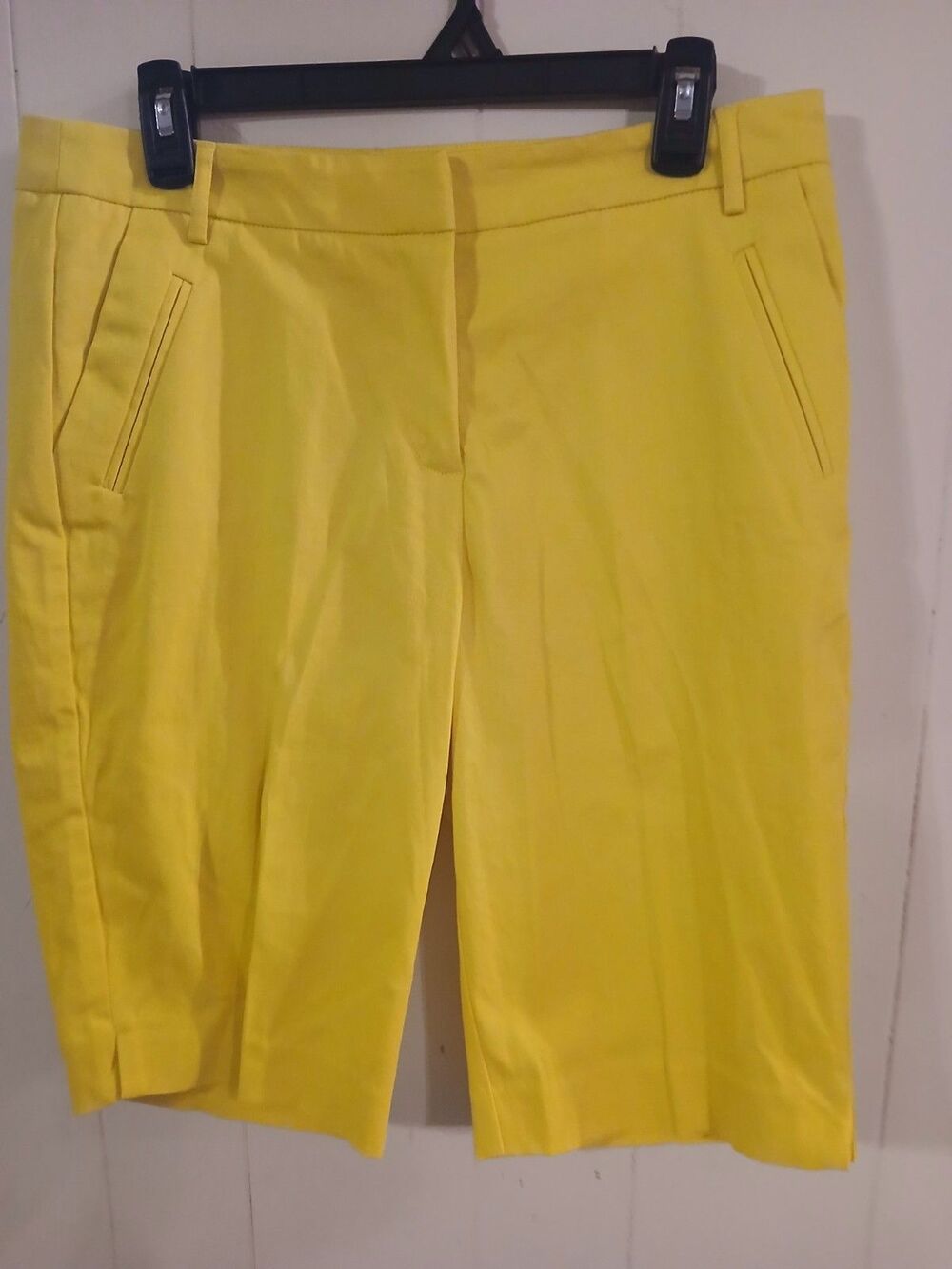 Retro Metro Styles  Bermuda Shorts  Yellow  Size 10 Sports Bubblegum Neon